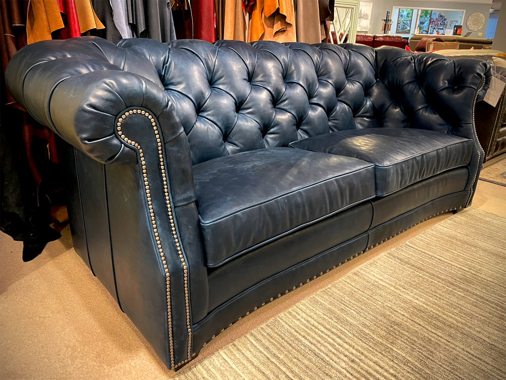 American Classics Leather - 623 Manhattan - Sofa - IN-STOCK!